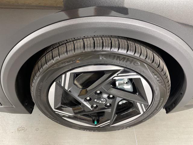 new 2025 Kia K4 car, priced at $23,583