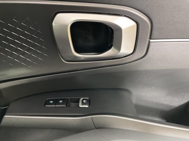 used 2024 Kia Sorento car, priced at $26,900