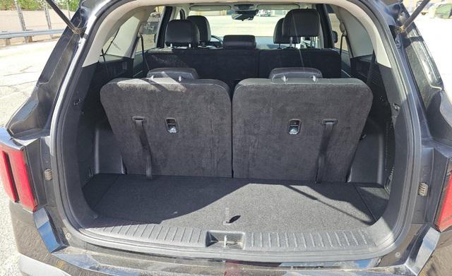 used 2024 Kia Sorento car, priced at $30,380