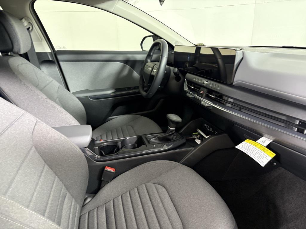 new 2025 Kia K4 car, priced at $23,602