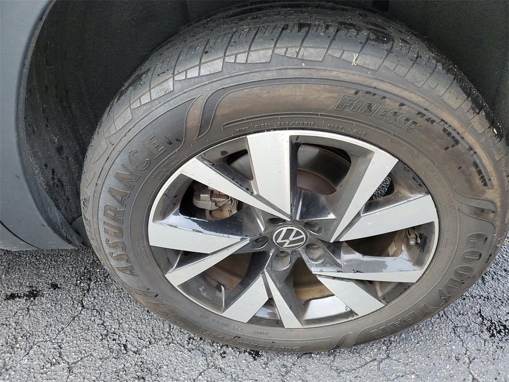 used 2023 Volkswagen Atlas Cross Sport car, priced at $24,744