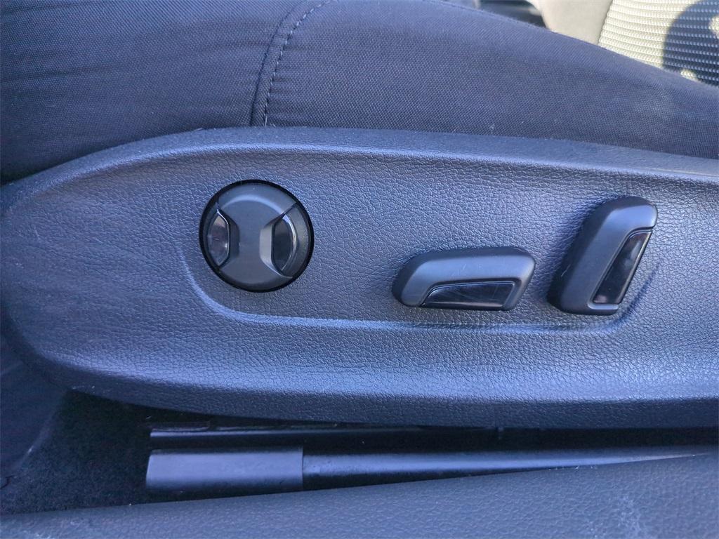 used 2018 Volkswagen Passat car, priced at $11,898