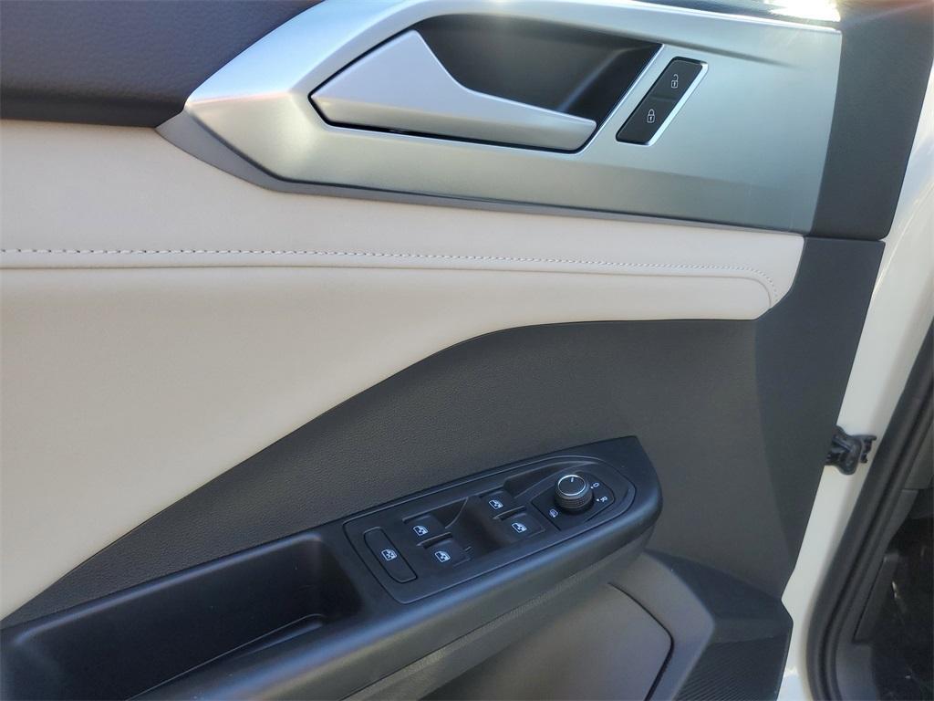 new 2025 Volkswagen Taos car, priced at $28,852