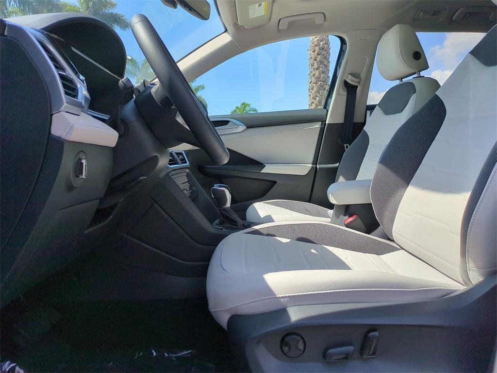 new 2025 Volkswagen Taos car, priced at $26,423