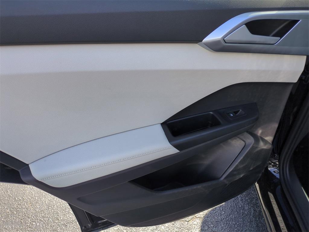 new 2025 Volkswagen Taos car, priced at $26,423