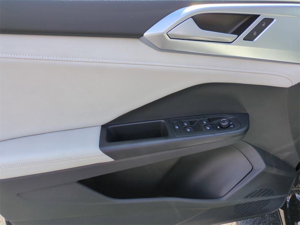 new 2025 Volkswagen Taos car, priced at $26,423