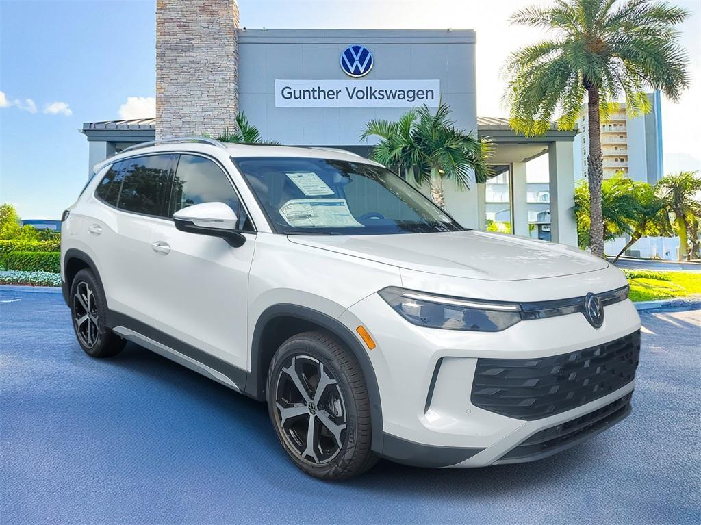 new 2025 Volkswagen Tiguan car, priced at $33,599