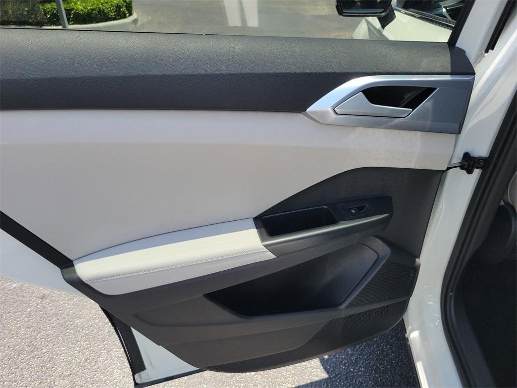 new 2025 Volkswagen Taos car, priced at $28,028