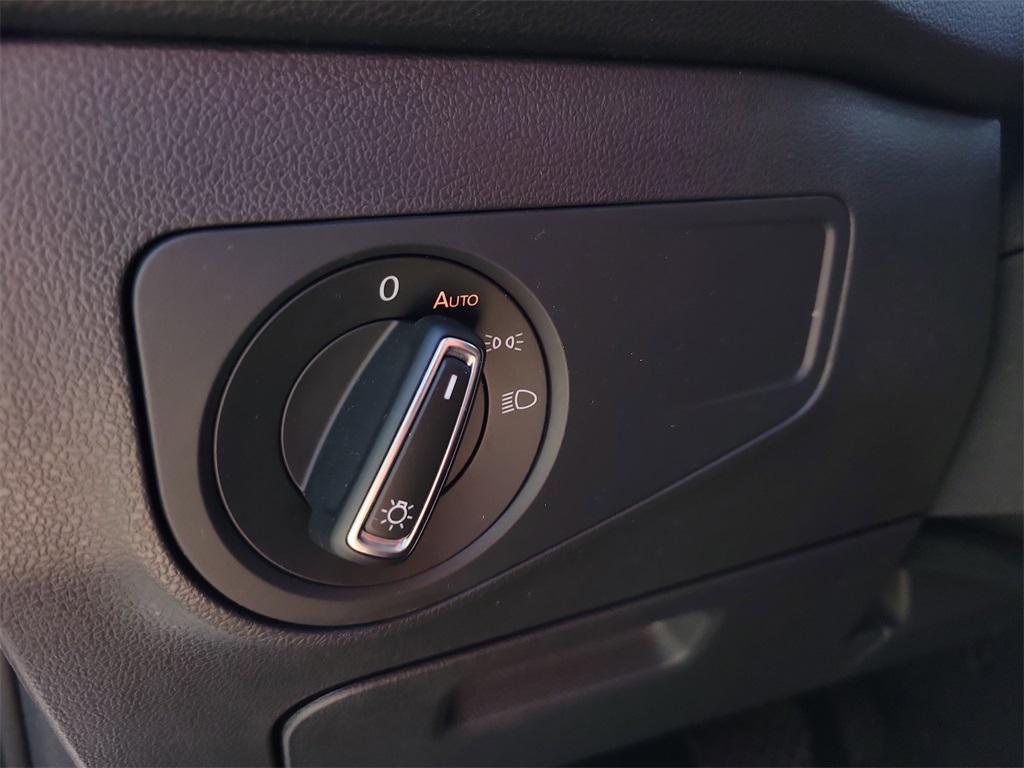 used 2022 Volkswagen Tiguan car, priced at $20,595