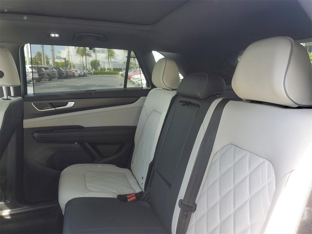 new 2024 Volkswagen Atlas Cross Sport car, priced at $44,511