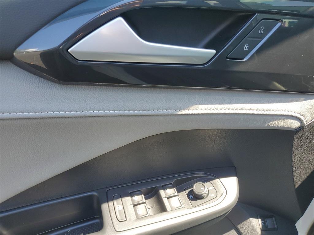 used 2022 Volkswagen Taos car, priced at $21,344