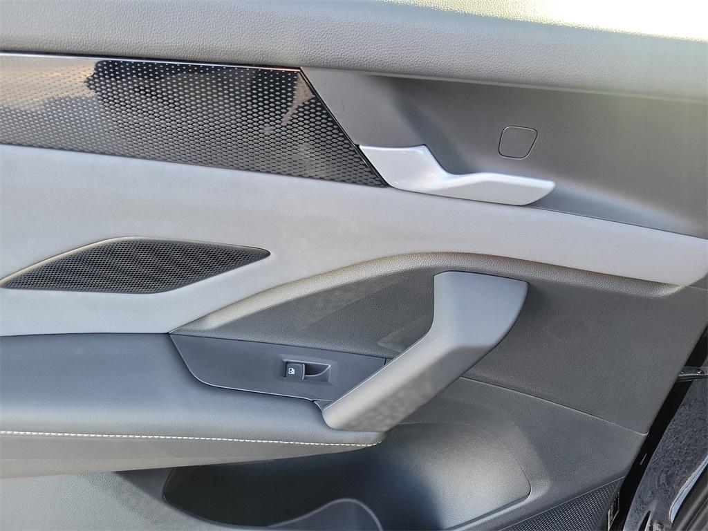 new 2026 Volkswagen Tiguan car, priced at $36,233