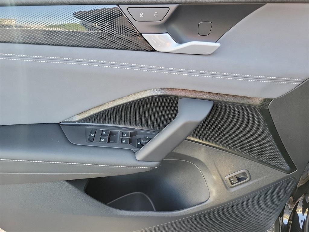 new 2026 Volkswagen Tiguan car, priced at $36,233