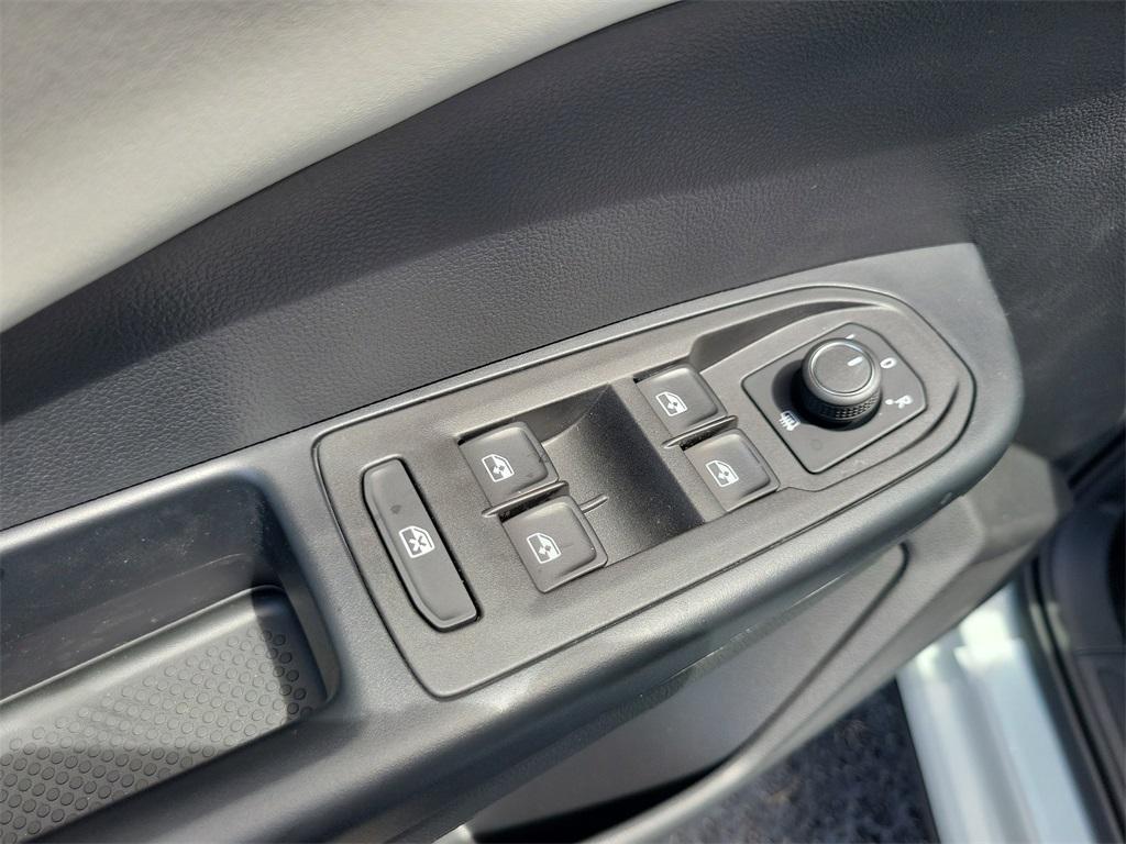 new 2025 Volkswagen Taos car, priced at $26,423