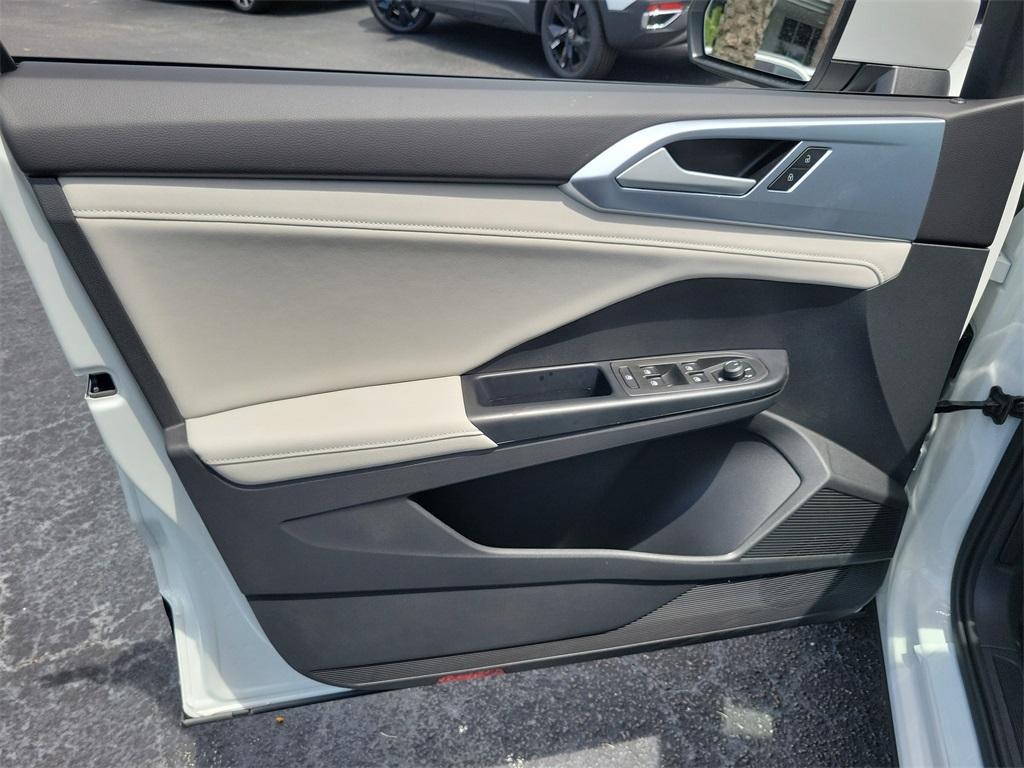 new 2025 Volkswagen Taos car, priced at $26,423