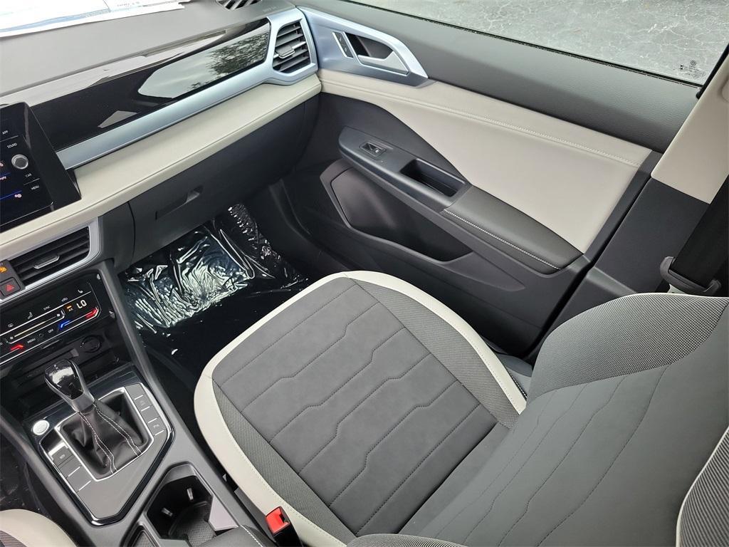 new 2025 Volkswagen Taos car, priced at $28,700