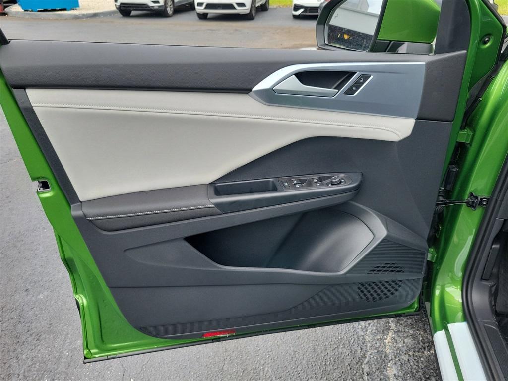 new 2025 Volkswagen Taos car, priced at $28,700