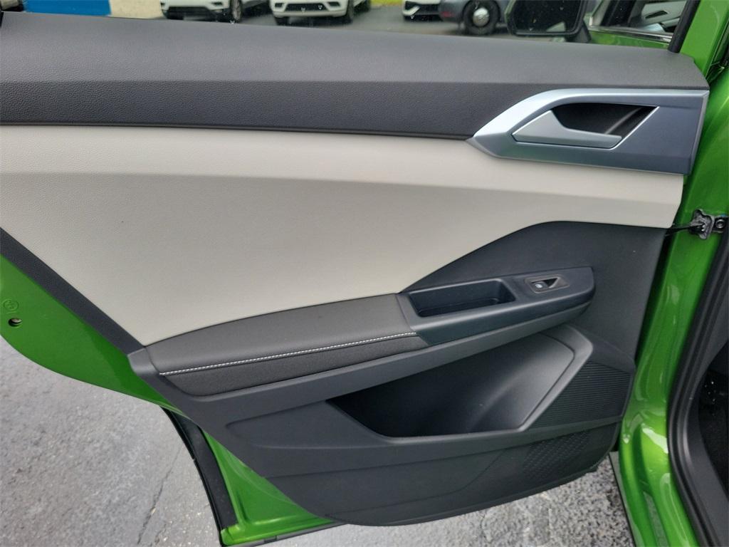 new 2025 Volkswagen Taos car, priced at $28,700