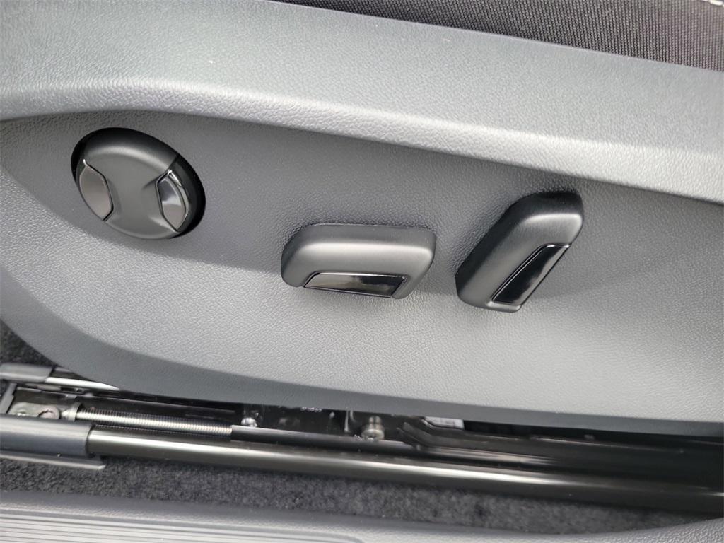 new 2025 Volkswagen Taos car, priced at $28,700