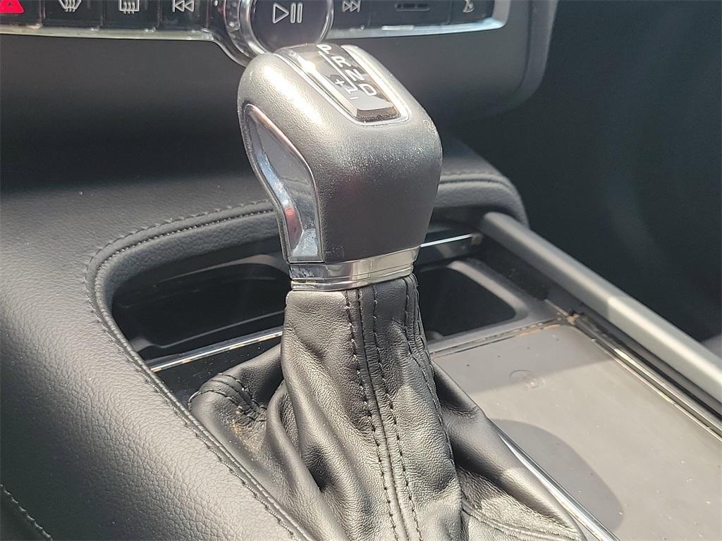 used 2022 Volvo XC90 car, priced at $35,995