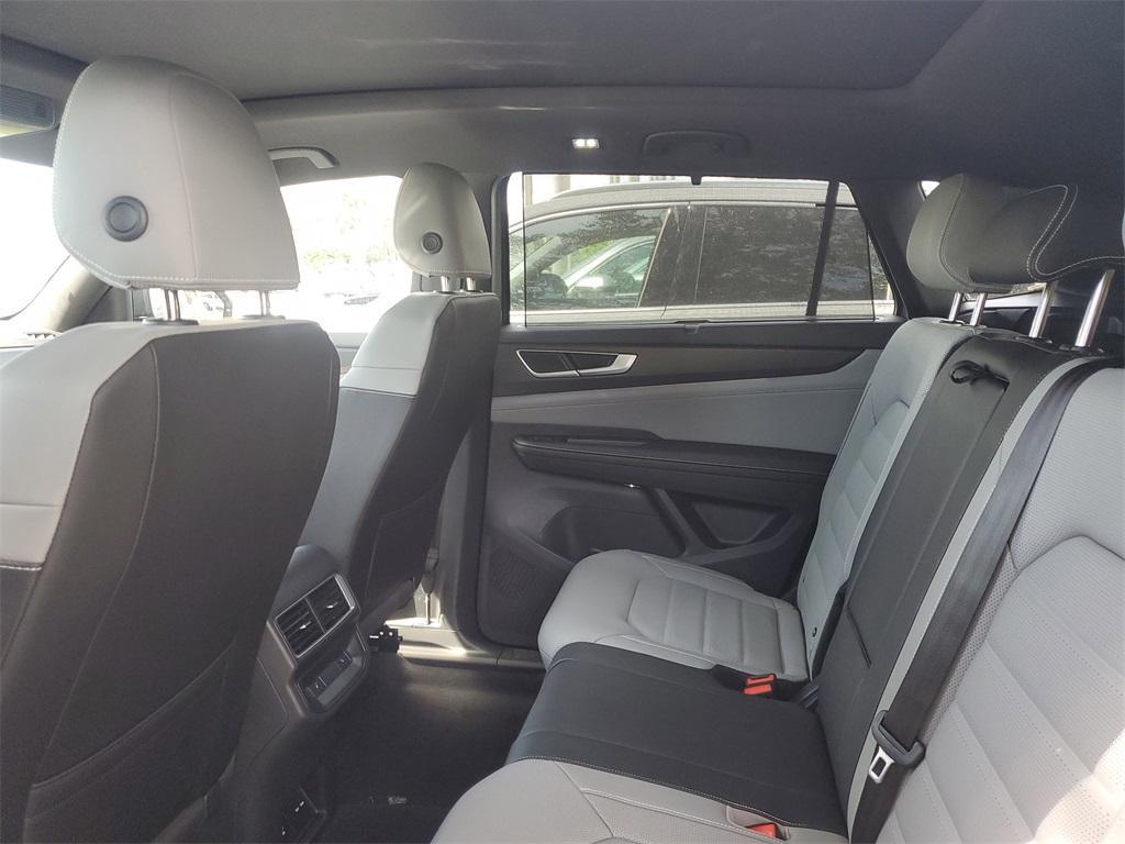 new 2025 Volkswagen Atlas Cross Sport car, priced at $52,131