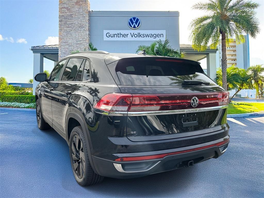new 2026 Volkswagen Atlas Cross Sport car, priced at $43,574