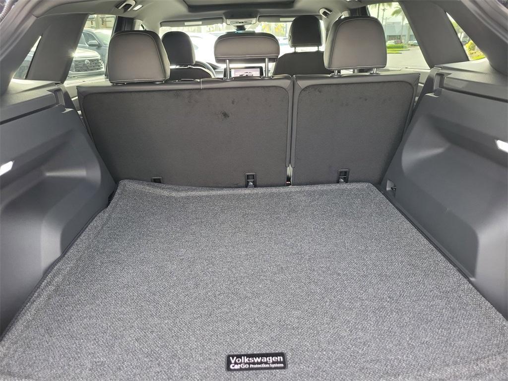 new 2026 Volkswagen Atlas Cross Sport car, priced at $43,574