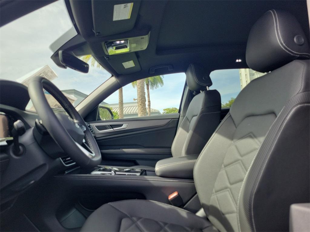 new 2026 Volkswagen Atlas Cross Sport car, priced at $43,574