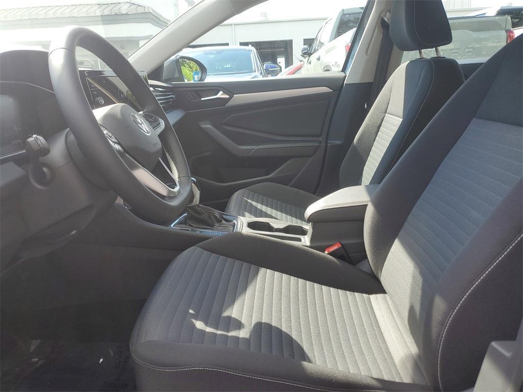 new 2025 Volkswagen Jetta car, priced at $21,728