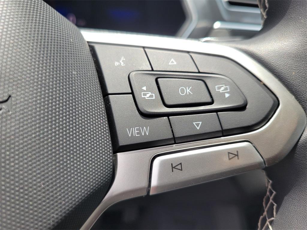 used 2022 Volkswagen Tiguan car, priced at $19,995