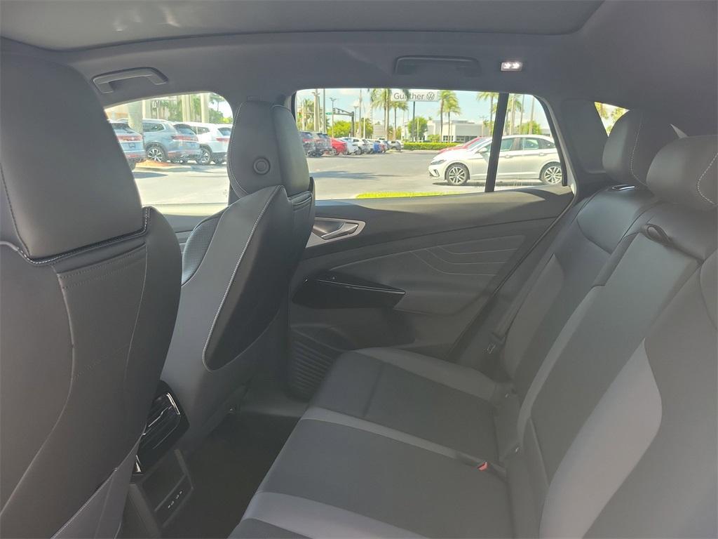 new 2025 Volkswagen ID.4 car, priced at $56,867