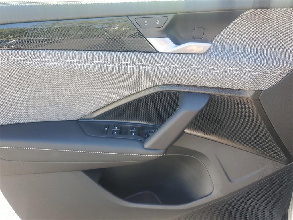 new 2026 Volkswagen Tiguan car, priced at $31,037