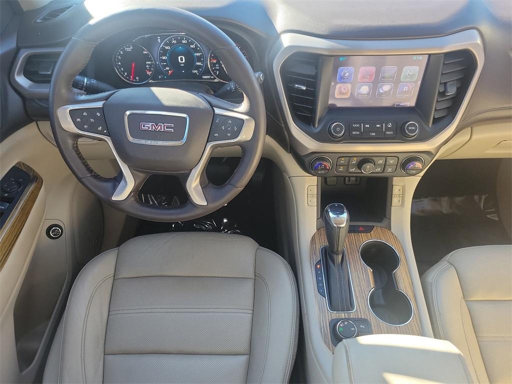 used 2017 GMC Acadia car