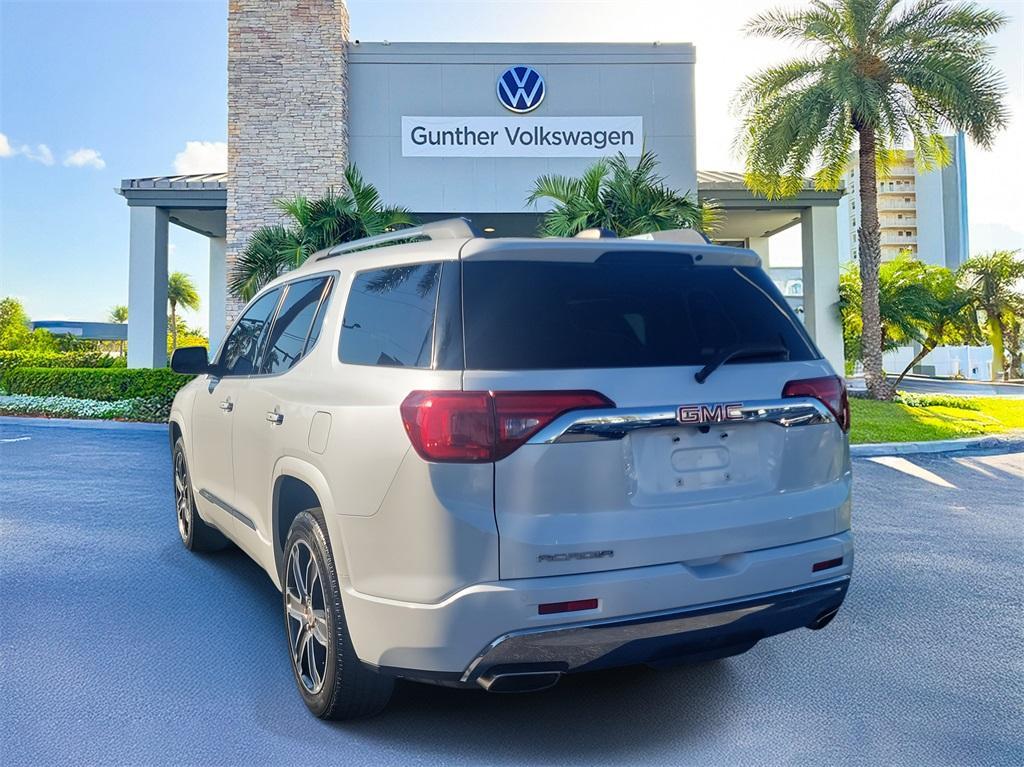 used 2017 GMC Acadia car