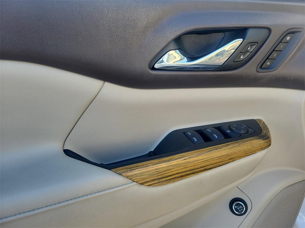 used 2017 GMC Acadia car