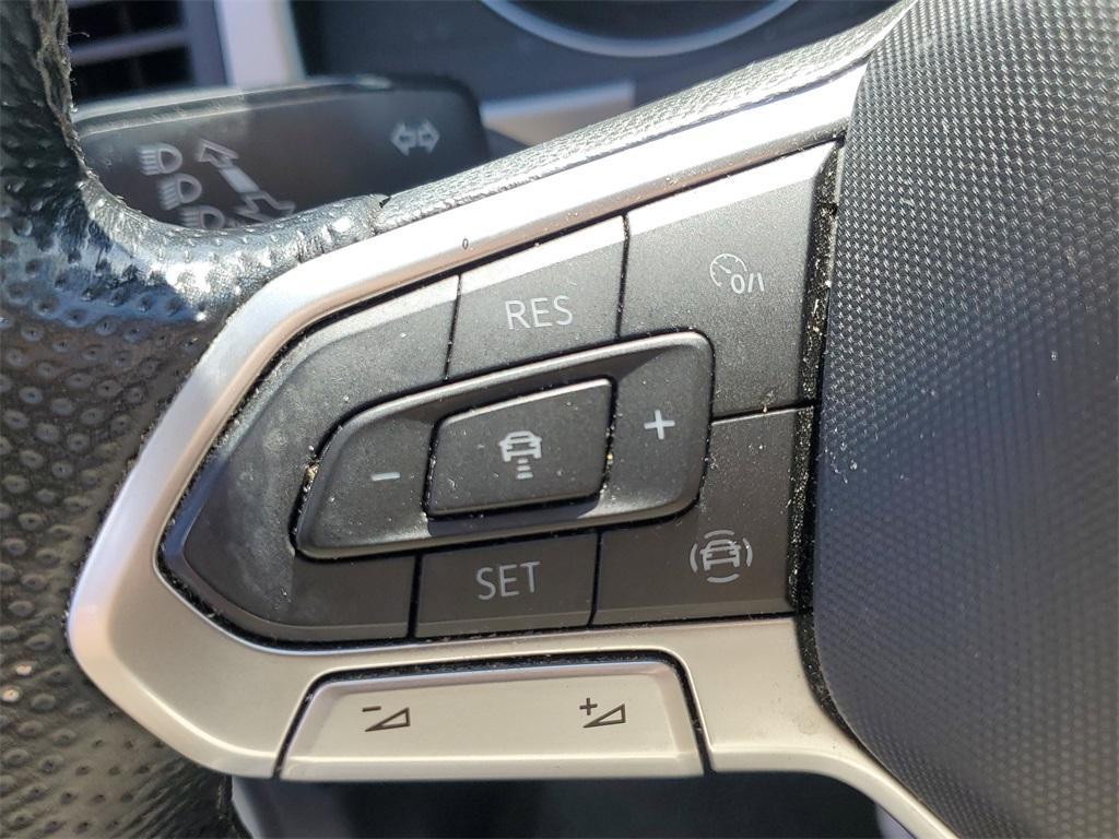 used 2021 Volkswagen Atlas car, priced at $18,798