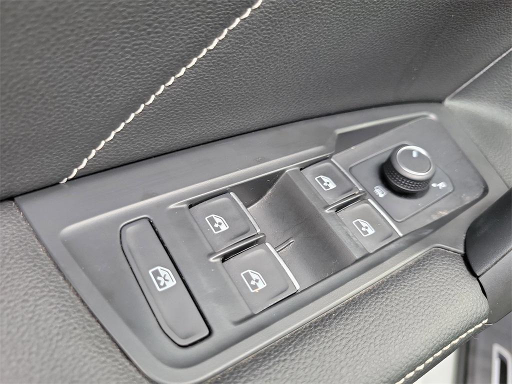 used 2022 Volkswagen Tiguan car, priced at $21,595