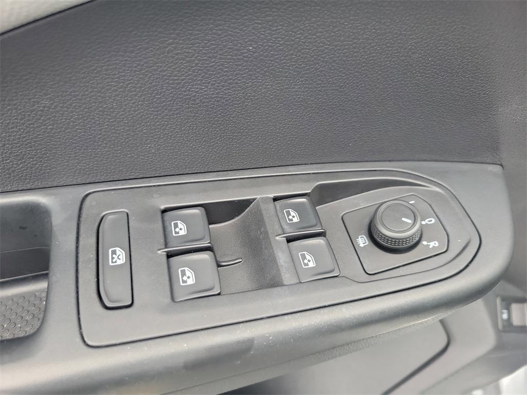 used 2022 Volkswagen Taos car, priced at $20,595
