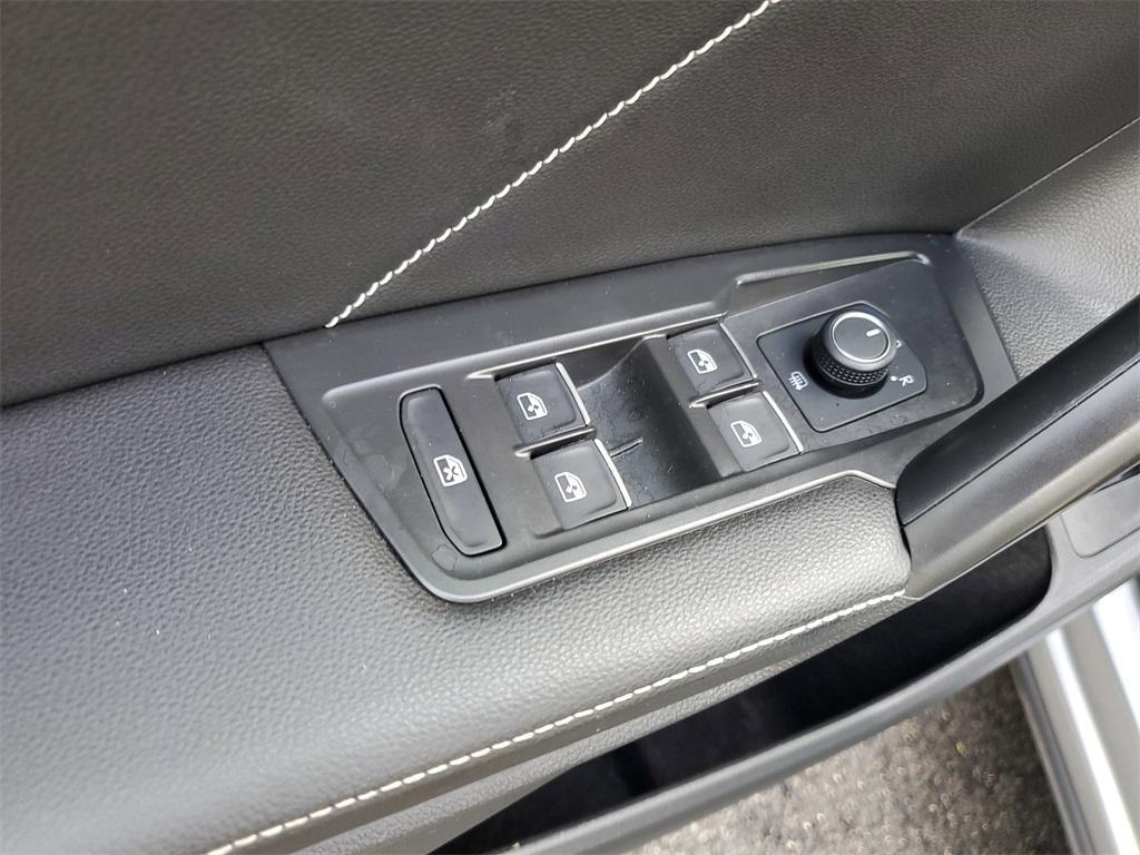 used 2022 Volkswagen Tiguan car, priced at $21,444