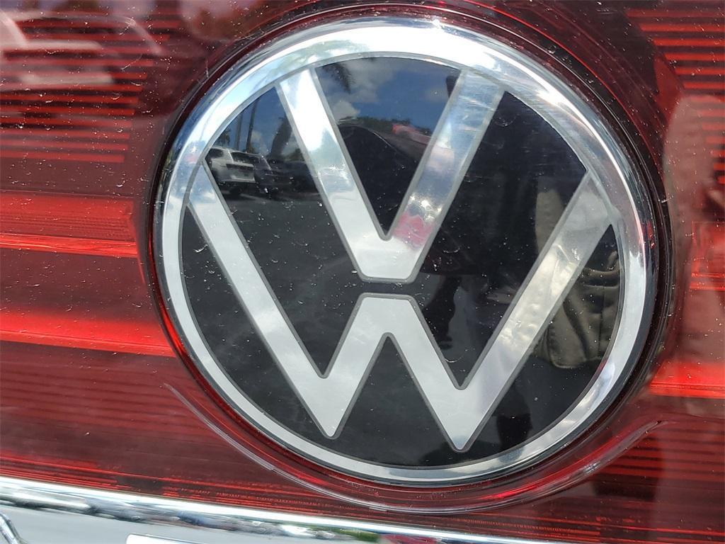 new 2025 Volkswagen Atlas car, priced at $46,246