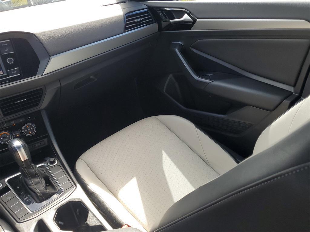 used 2021 Volkswagen Jetta car, priced at $16,344