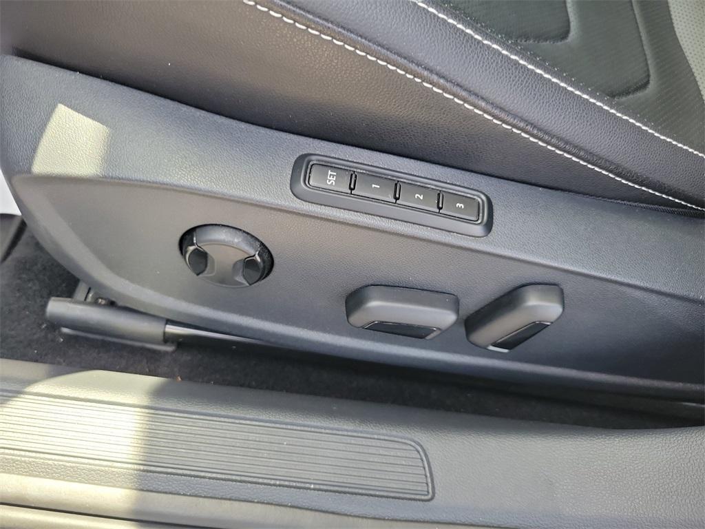 used 2022 Volkswagen Jetta car, priced at $19,795