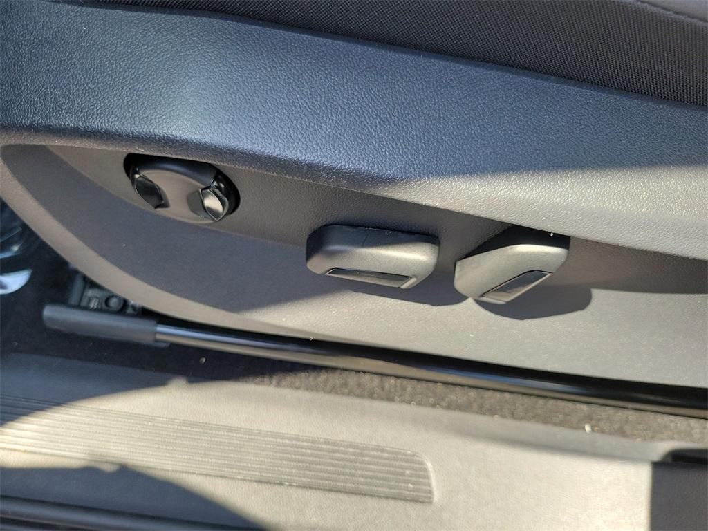 used 2022 Volkswagen Tiguan car, priced at $20,995