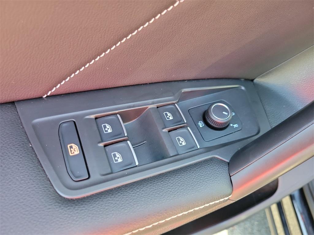 used 2022 Volkswagen Tiguan car, priced at $20,995