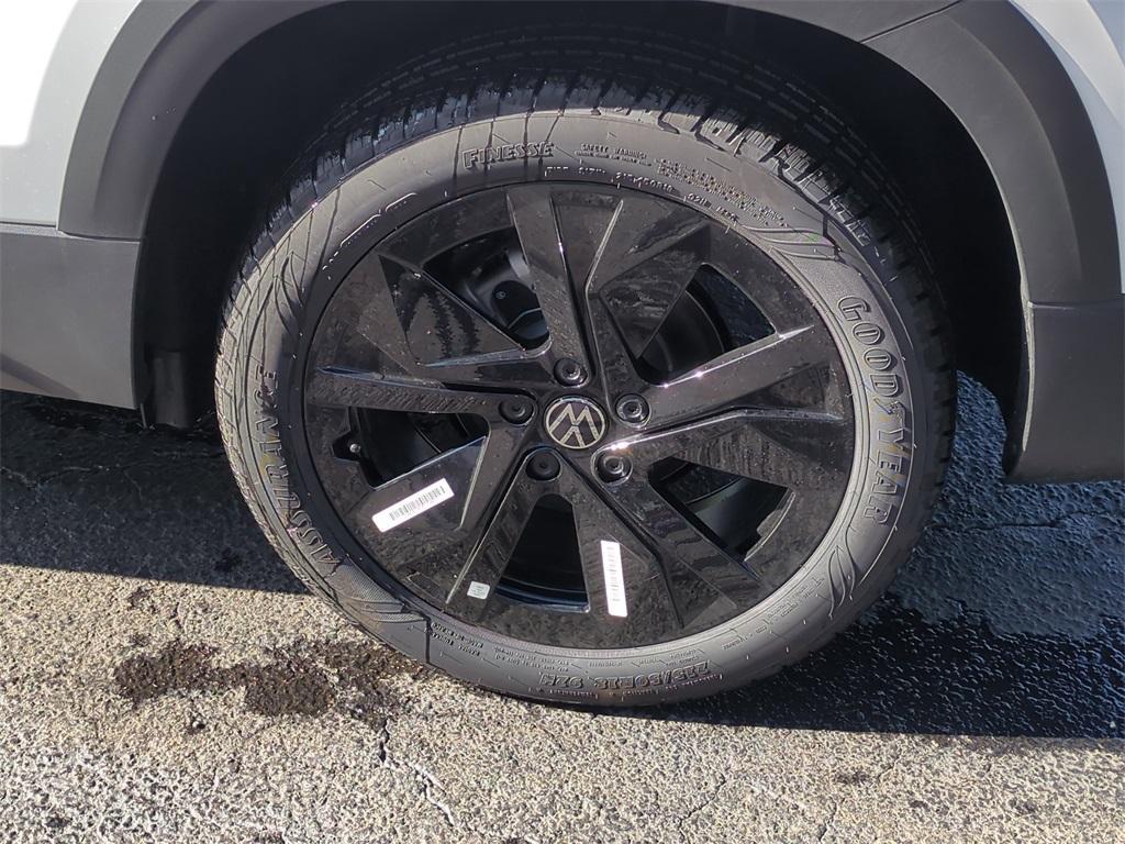 new 2025 Volkswagen Taos car, priced at $28,852