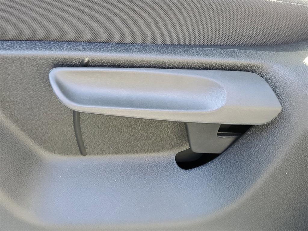 new 2025 Volkswagen Tiguan car, priced at $27,946