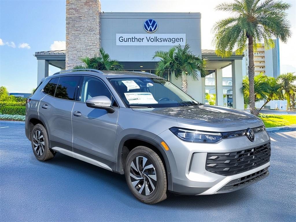 new 2025 Volkswagen Tiguan car, priced at $27,946