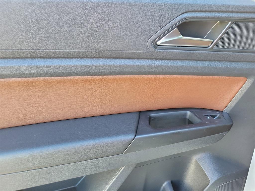 used 2021 Volkswagen Atlas car, priced at $21,998