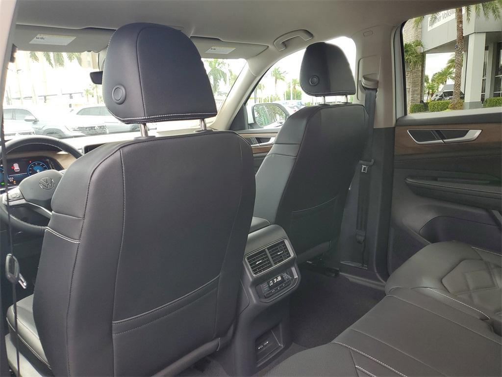 new 2026 Volkswagen Atlas car, priced at $38,927