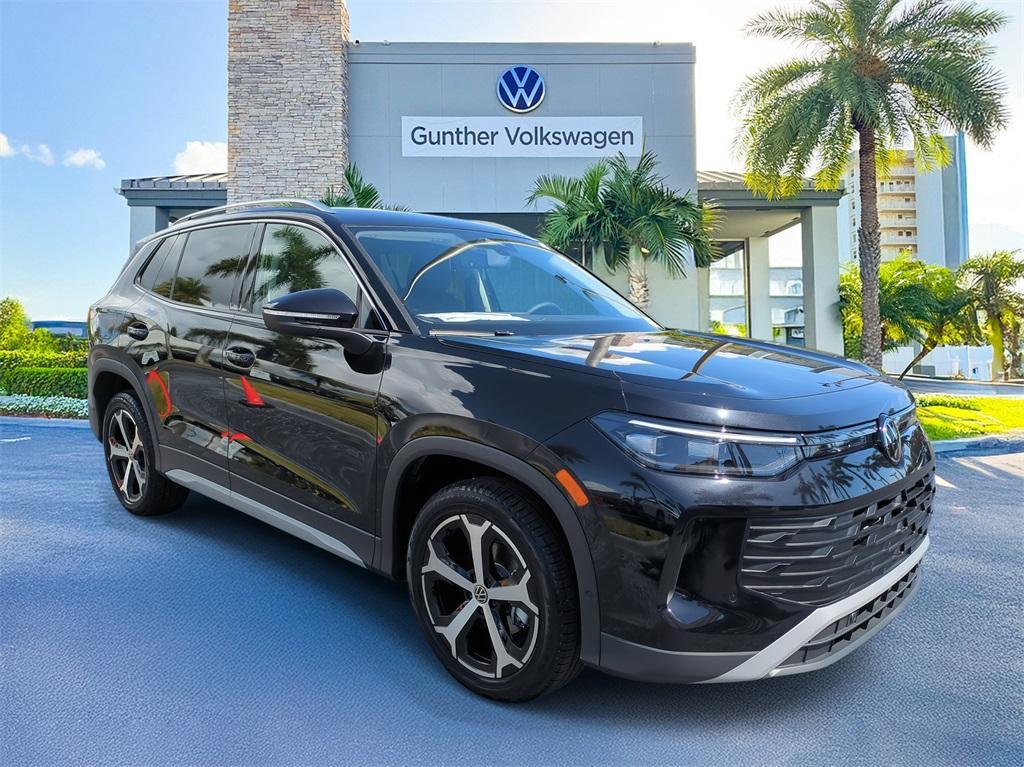 new 2025 Volkswagen Tiguan car, priced at $35,576